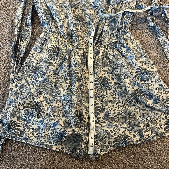 H & M Floral Romper - Picture 6 of 9